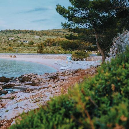 Boutique Camping Bunja スペタル エクステリア 写真