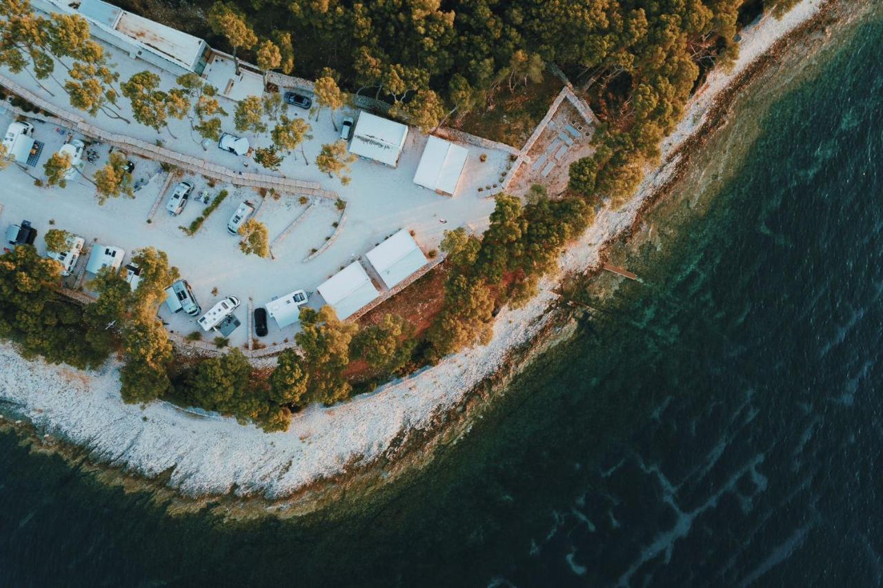 Boutique Camping Bunja スペタル エクステリア 写真