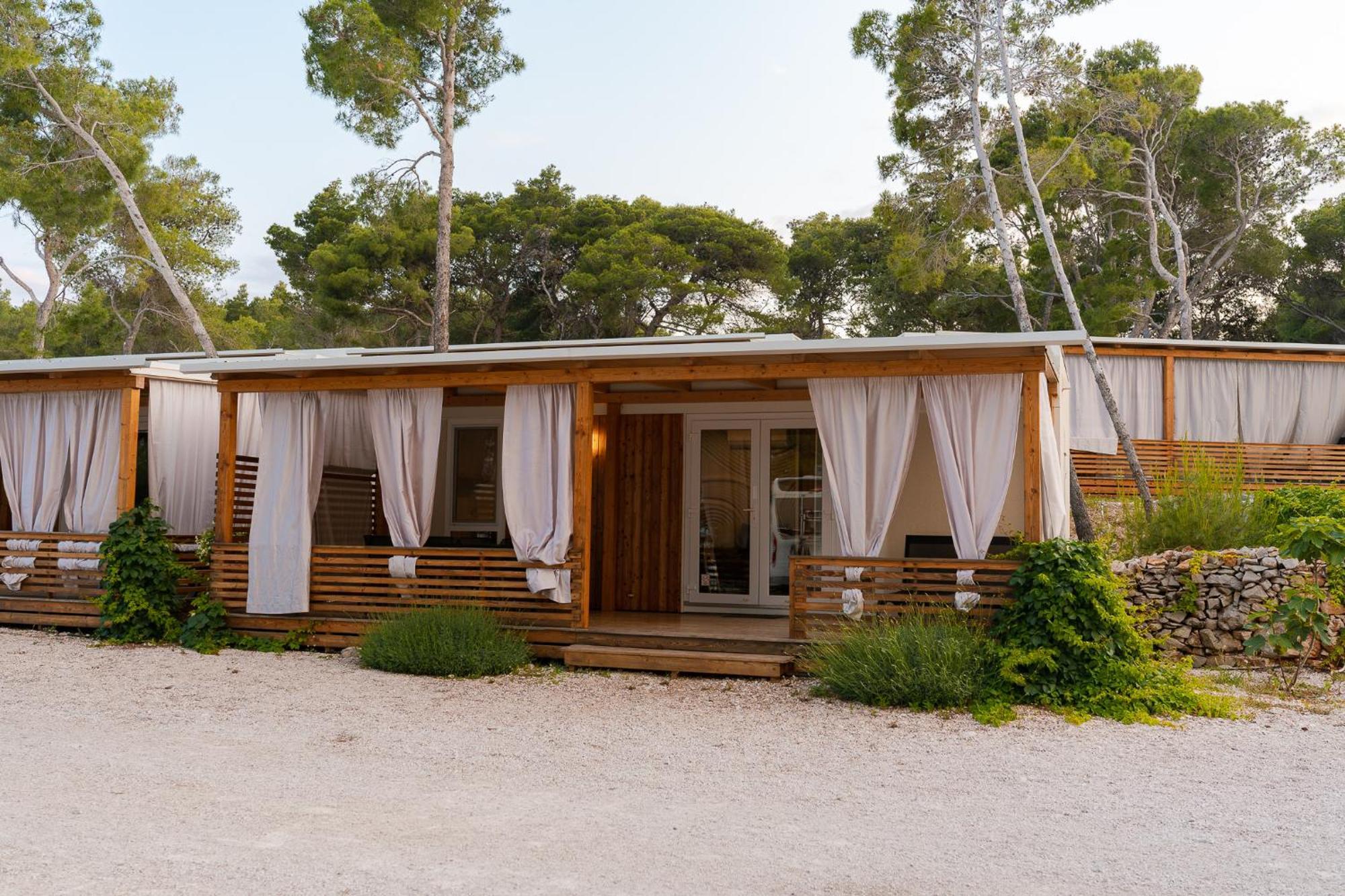 Boutique Camping Bunja スペタル エクステリア 写真