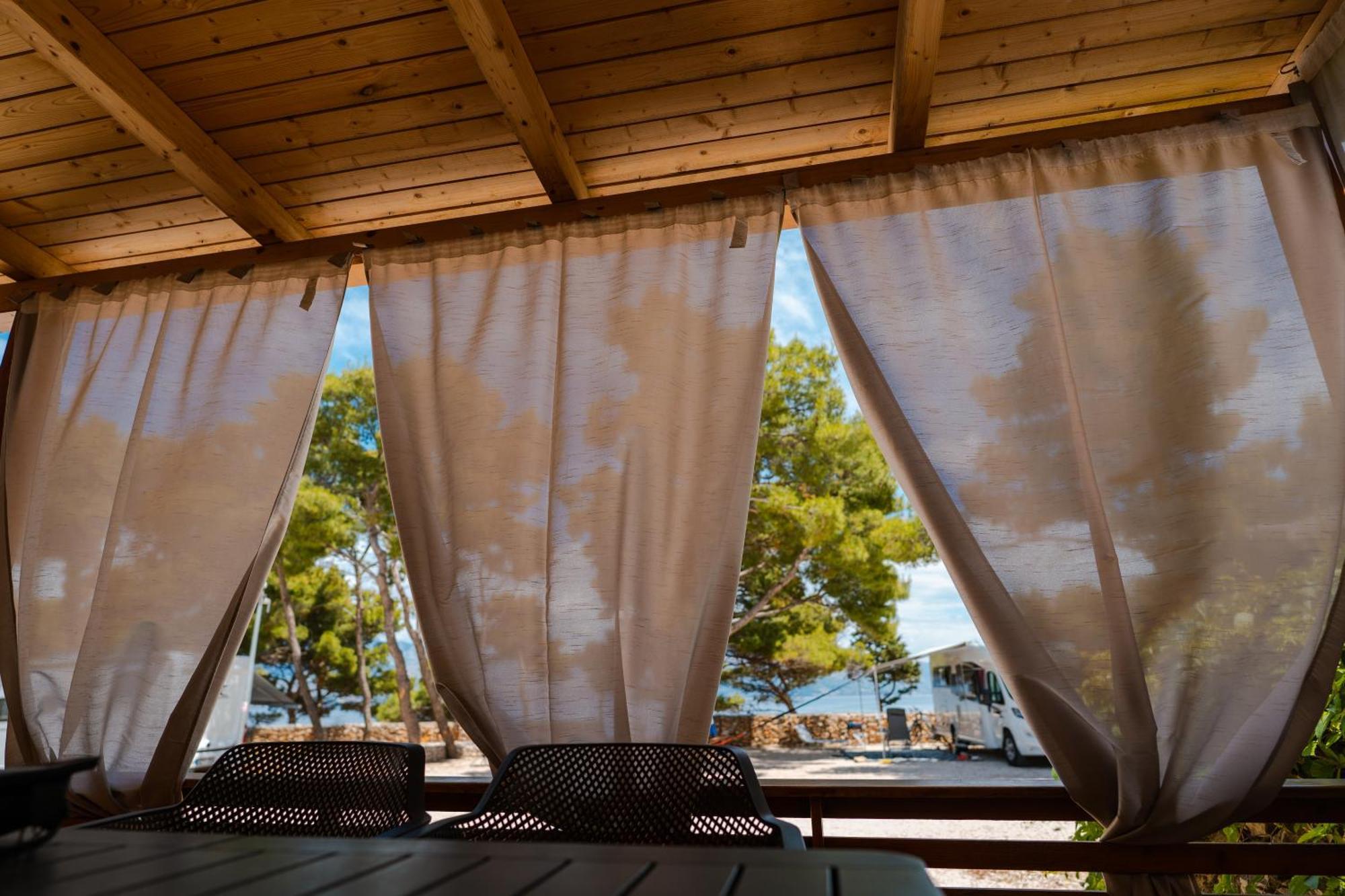 Boutique Camping Bunja スペタル エクステリア 写真